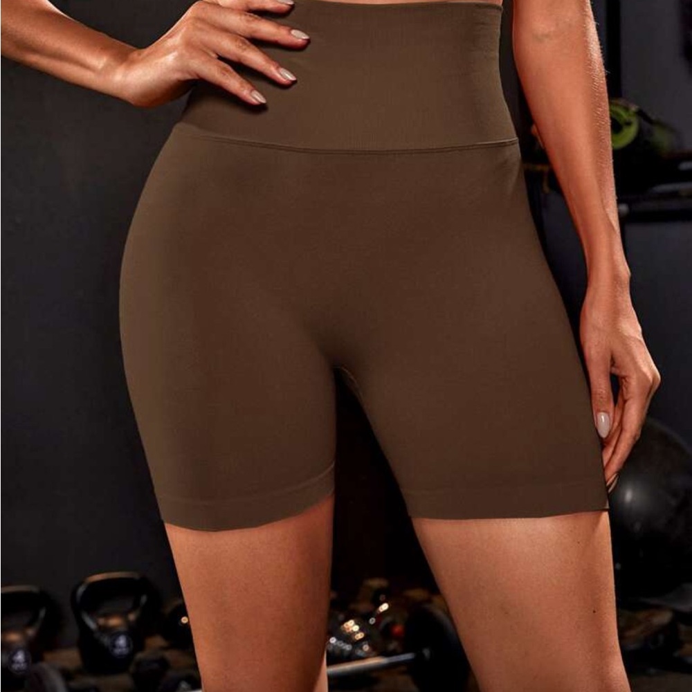 SHEIN High-Waisted Brown Women's Scrunch Shorts NWOT